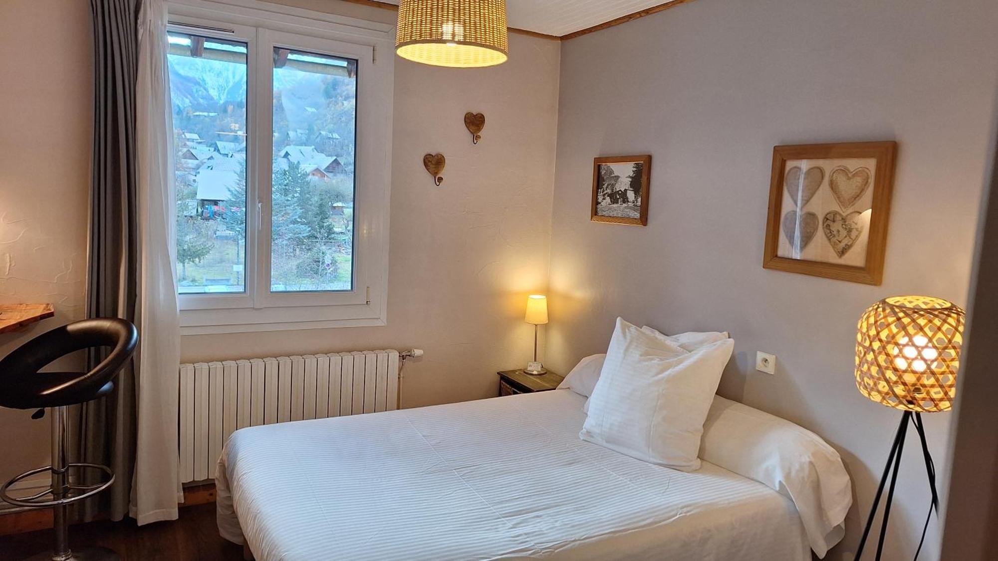 L' Edelweiss B&B Chambres D'Hotes ヴァルイーズ エクステリア 写真