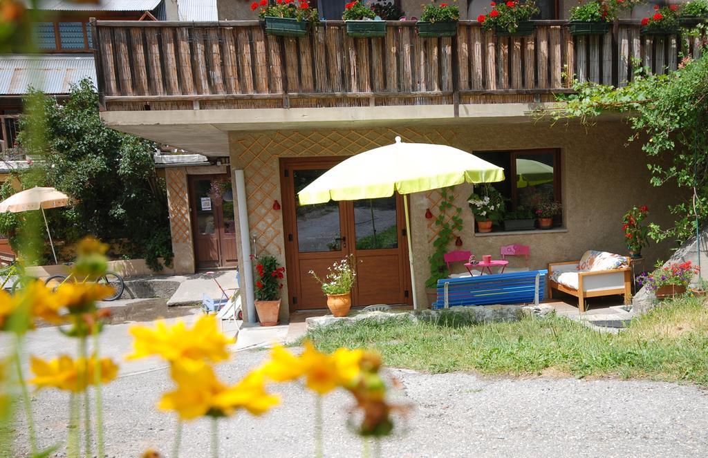 L' Edelweiss B&B Chambres D'Hotes ヴァルイーズ エクステリア 写真